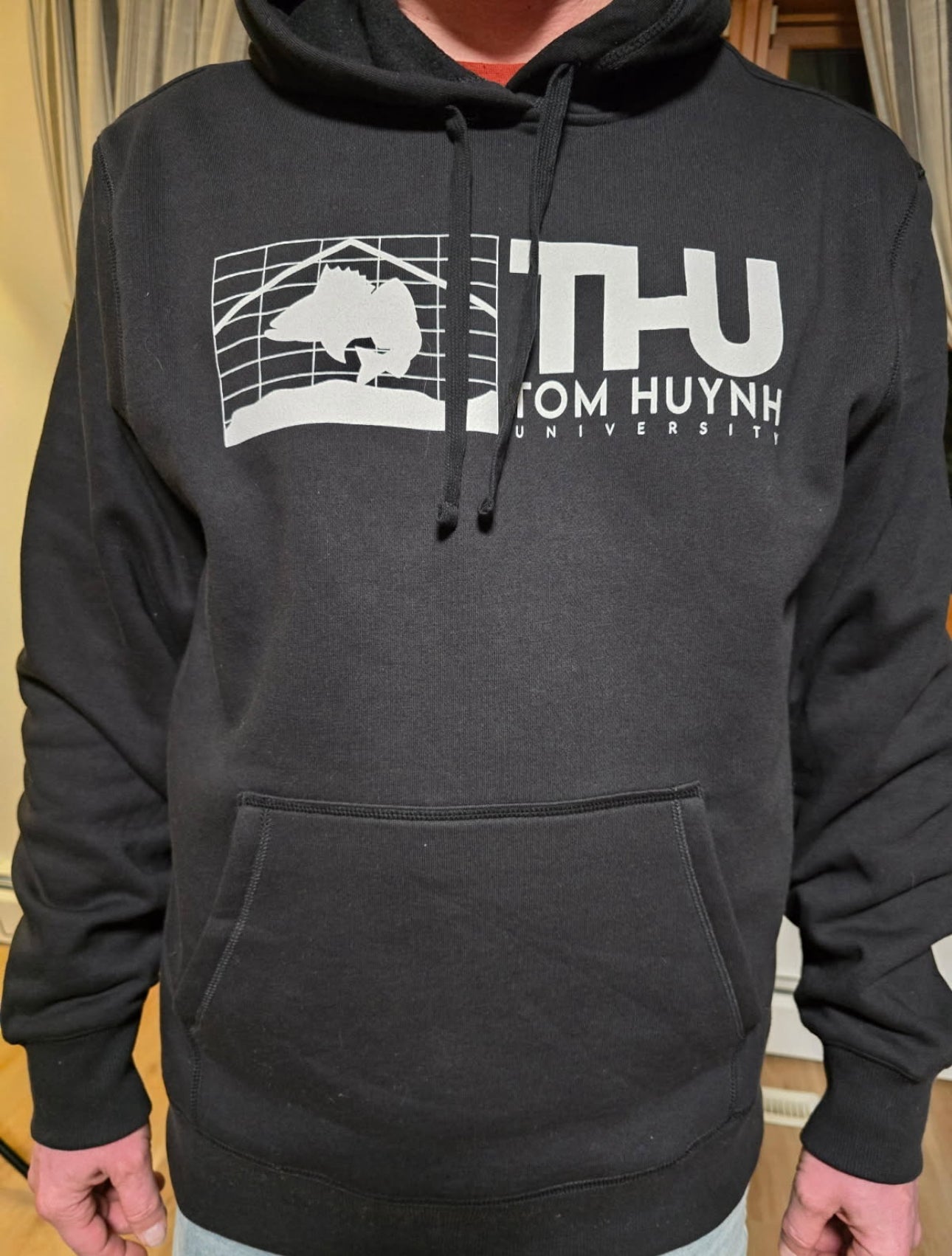 THU Sweatshirt Sport Tek - Size XXXL